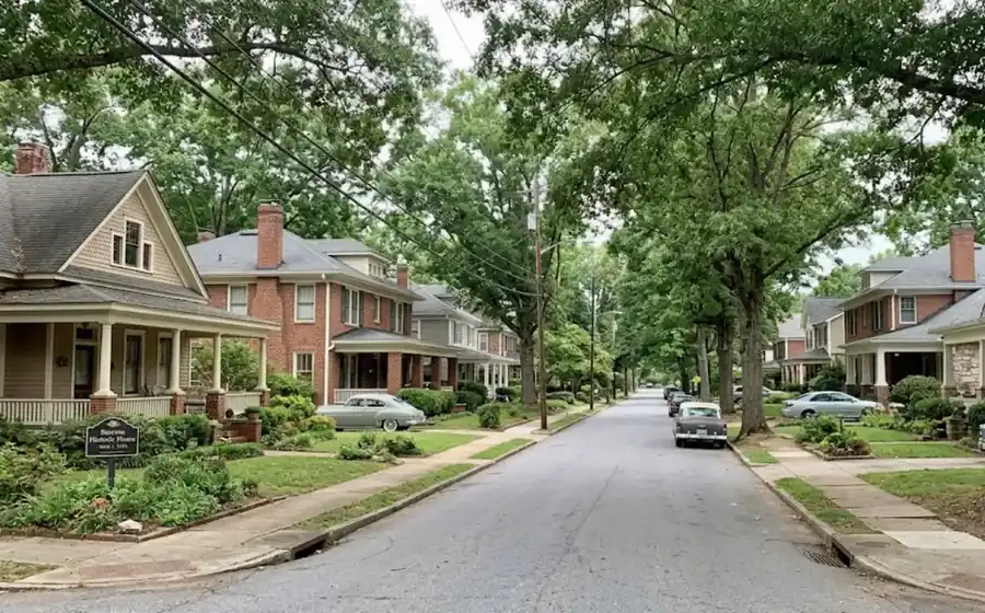 Pre-1955 Smyrna home in Belmont Hills neighborhood, Cobb County Georgia